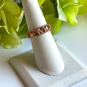 Michaels Kors Elegant Gold Ring with Geometric Design